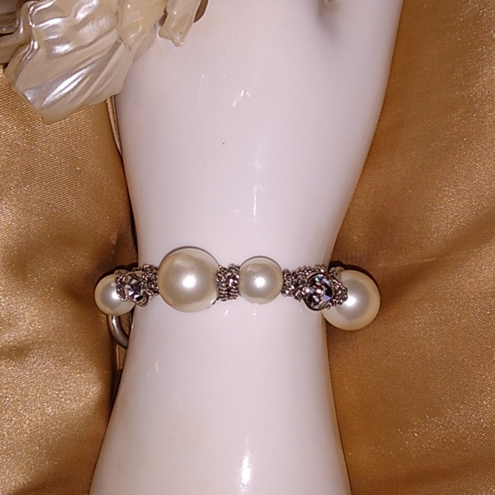 Givenchy pearl & faux diamond bracelet.